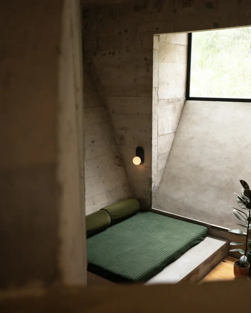 Marbre-Arch-12-LA40-VRT-01_FULL